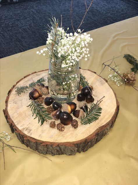 Woodland Theme Baby Shower centerpiece Nature Baby Shower Theme, Baby Shower Boy Theme, Woodland Baby Shower Theme Boy, Baby Shower Buffet, Woodland Theme Baby, Woodland Creatures Baby Shower, Woodland Baby Shower Decorations, Forest Baby Showers, Deer Baby Showers