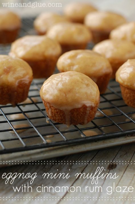 Egg Nog Mini Muffins with Cinnamon Rum Glaze! via www.wineandglue.com Eggnog Muffins, Eggnog Recipe, Egg Nog, Cupcake Cake, Mini Muffins, Muffin Recipes, Holiday Baking, Cupcake Recipes, Come Together