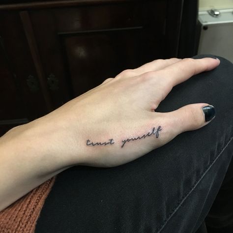 Word Tattoos On Hand, Name Tattoos For Girls, Small Name Tattoo, Name Tattoo On Hand, Thumb Tattoos, Walking Art, Tattoo On Hand, Tiny Wrist Tattoos, Omerta Tattoo