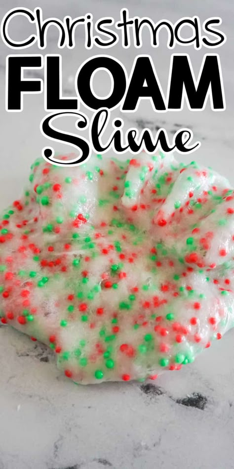 Friday Preschool Activities, Christmas Slime For Kids, Crunchy Slime Recipe, Candy Cane Slime, Diy Christmas Slime, Slime Recipe Videos, December Preschool, Christmas Slime, Slime Containers