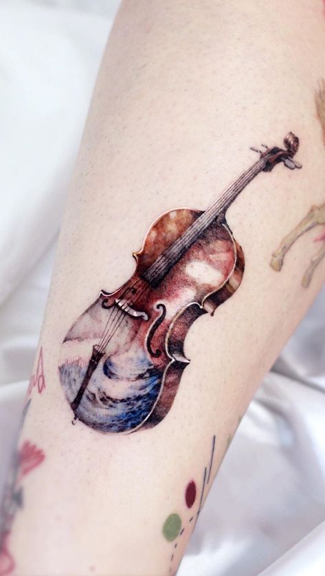 Cello Tattoo Ideas, Cello Tattoo Design, Violin Tattoos, Violin Tattoo Ideas, Music Tattoos Men, Cello Tattoo, Round Tattoos, Violin Tattoo, Piano Tattoo