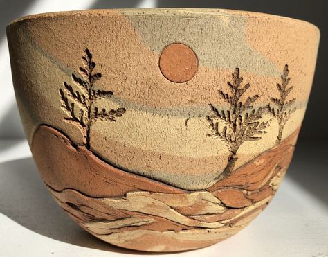 Landscape Pottery Ideas, Carving Pottery Bowl, Mountain Carving Pottery, Pottery Designs Bowl, Nature Pottery Ideas, Carved Bowls Ceramics, Landscape Mug, Fall Pottery Ideas, Pottery Carving Ideas