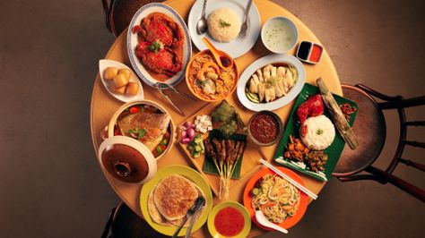 Singaporeans don’t just love to eat – they live for it. Bring your appetite and loosen your belt, because few cities have better or more varied dining. Fried Carrot Cake, Hawker Centre, Food Expo, Masterchef Australia, Food Fair, Visit Singapore, Pork Buns, Singapore Food, Nasi Lemak