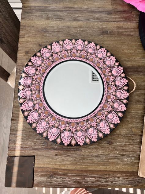 Dot Art With Mirror Work, Mandala Painting With Mirror, Mandala Art Using Mirror, Dot Mandala Art With Mirror Work, Mirror Dot Mandala, Painted Mirror Art, Mandala Jewelry, Mandala Art Therapy, Pink Mirror