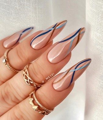 Blue And Nude Nails, Metallic Gold Nails, The Best Nails, Nail 2023, Nails Art Designs, Simple Fall Nails, Best Nails, Art Deco Nails, Fall Nail Trends