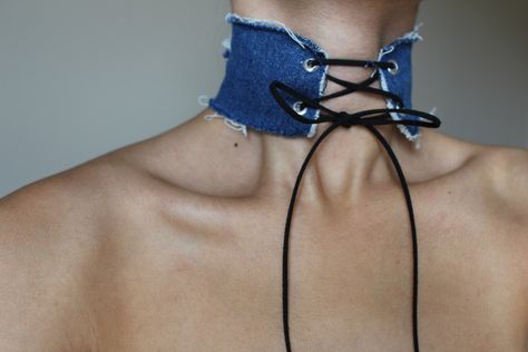 Thick Choker, Denim Choker, Jeans Jewelry, Diy Choker, Trendy Chokers, Denim Tie, Denim Jewelry, Estilo Hippie, Lace Choker