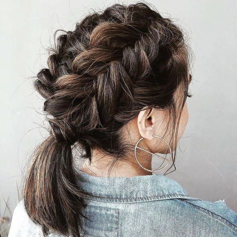 Slope-Worthy Styling: We've Got The Ski Helmet-Proof Hair Looks You Need | Grazia Ski Hairstyles Short Hair, French Braid Short Hair, Easy Short Hairstyles, Mixed Hair Care, Blonde Hair Care, Women Braids, Hair Care Growth, Black Ponytail Hairstyles, Natural Hair Care Tips