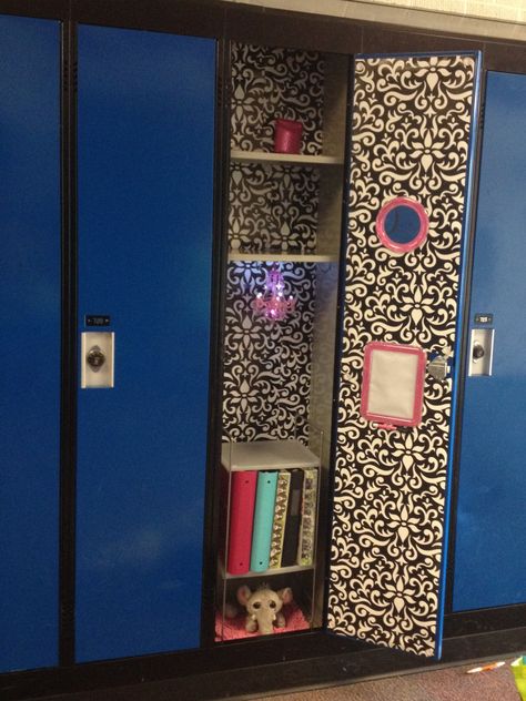 Skylar's new locker complete with rug, wallpaper, and hanging motion sensor chandelier. Rug Wallpaper, Girl Time, Motion Sensor, Lockers, Motion, Curtains, Rug, My Style, Home Decor