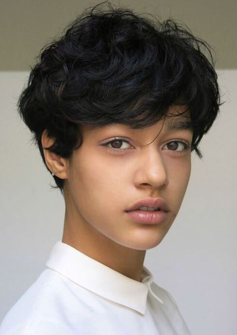 models. Damaris Goddrie, Tumblr Face, Skirt Diy, Pelo Afro, Super Hair, Hair Reference, Teen Hairstyles, Boy Hairstyles, Brown Skin