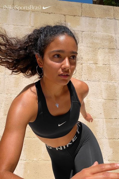 Medium-support sports bras for running, training, and more. Shop ’em now on Nike.com. Nike Sports Bra Aesthetic, Athletic Headshots, Sports Bras Aesthetic, Nike Sports Bra Outfit, Sporty Fits, Training Photography, Pole Fitness Moves, Weight Gain Workout, Sports Bra Outfit