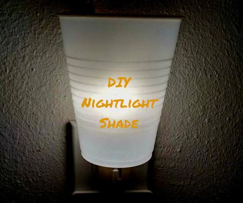 Diy Nightlight, Junk Drawers, Do It Yourself Projects, Plastic Cups, Nutribullet Blender, New Room, Light Bulbs, The Kids, Art Lessons