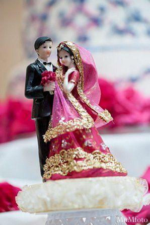 indian cake toppers - Google Search Desi Wedding Cake, Wedding Cake Figures, Pink Lengha, Indian Wedding Cake, Cake Figures, Bridal Cake Topper, Indian Cake, Happy Marriage Anniversary, Indian Wedding Favors