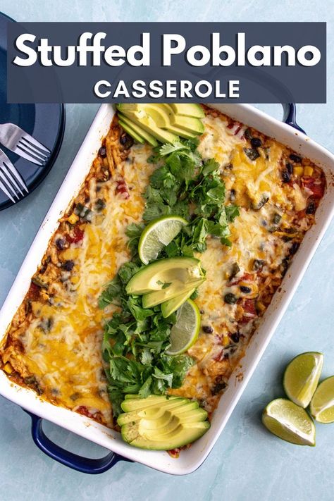 Stuffed Poblano Casserole is a mixture of creamy tomatillo salsa, creamy chicken, rice, black beans, corn, poblano peppers, and tomatoes. Poblano Casserole, Corn Poblano, Creamy Chicken Rice, Poblano Recipes, Poblano Peppers Recipes, Ww Dinner, Rice Black Beans, Black Beans Corn, Stuffed Pepper Casserole