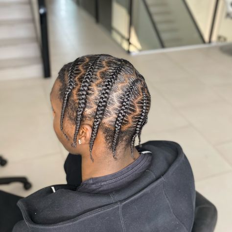 ✨Zigzag Popsmoke braids✨ 20% off on all our services from 4th-31st June🥳 . . Our booking site is now open and we’ll be taking bookings from the 4th of June! . . https://www.pbastudios.co.uk/ . . Bs2 Odf, 17 A west street . . #popsmoke #explore #explorepage #bristolbraids #bristolhair #bristolhairsalon #bristolbraider #smallbusiness #hairideads Zigzag Popsmoke Braids, Popsmoke Braids Men, Popsmoke Braids, Bday Hair, Booking Sites, Mens Braids, Dreadlock Hairstyles, Our Services, 20 % Off