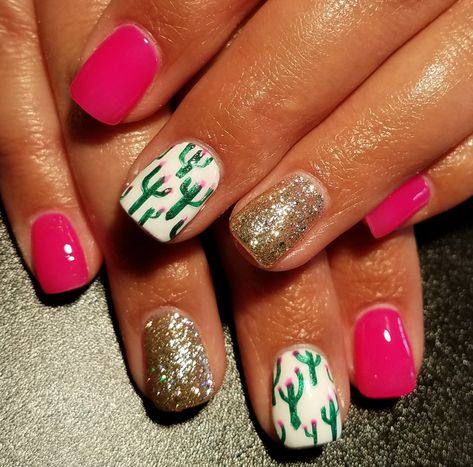 Pink Cactus Nails, Western Nail Designs, Cactus Nails, Nails And Tattoos, Western Nails, Nail Art Diy Easy, Trending Nails, Cute Gel Nails, Nails And Hair