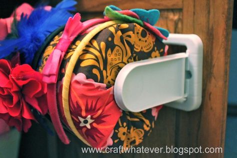 Headband Storage, Headband Organizer, Hair Accessories Storage, Organizing Hair Accessories, Headband Holder, Craft Show Displays, Diy Headband, Paper Towel Holder, Accessories Storage