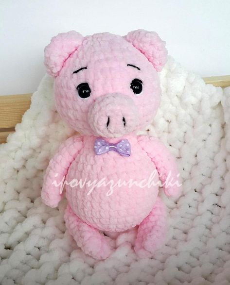 Crochet pig amigurumi Crochet Plush Pig Free Pattern, Pink Amigurumi Free Pattern, Crochet Pig Pattern Free, Pig Amigurumi, Pig Crochet, Pig Plushie, Crochet Pig, Amigurumi Plush, Crochet Geek