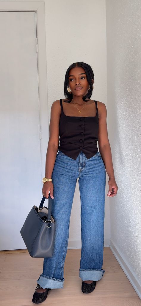 Denim outfit 
Corset with denim
Mesh ballet outfit 
Petite girl fashion 
Fall outfit 
Spring outfit 
Classy outfit for black girls 
Classy denim outfit 
Cute outfits
Capsule outfit Jeans Black Women, Outfit Corset, Ballet Outfit, Outfit Petite, Black Silk Top, Outfit Classy, Ballet Clothes, Outfit Cute, Capsule Outfits