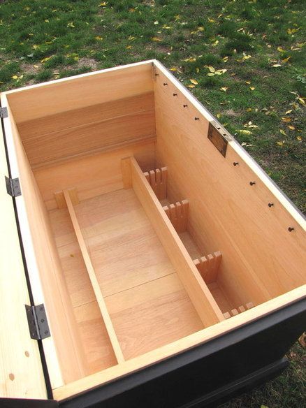 Wood Tool Chest, Craft Tool Storage, Woodworking Tool Cabinet, Working Tool, Popular Woodworking Projects, Tool Chests, Chest Ideas, Work Benches, Japanese Tools