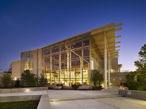 Architecture Colleges, Stockton University, College Architecture, Architecture Program, Geothermal Heating, Best Architects, College Campus, University Campus, Architecture Exterior