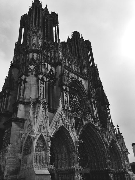 Notre-Dame de Reims, France Goth Architecture, Architectural Orders, Gothic Culture, Reims France, Romanesque Architecture, Gothic Cathedrals, Cathedral Architecture, Gothic Cathedral, Gothic Church