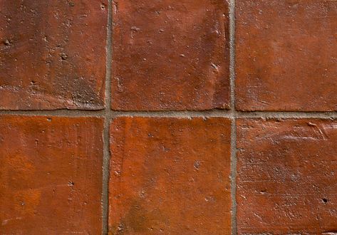 New addition: our rustic, handmade terracotta. The tiles have deep to light red tones, and hand finished edges to give the worn appearance of an original terracotta floor. Victorian Terrace Kitchen, Floors Of Stone, Terracotta Tile Floor, Terracotta Flooring, Terracotta Floor Tiles, Reclaimed Tile, Sandstone Tiles, Stone Ceramic, Beautiful Flooring