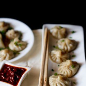 Veg Momos Recipe, Tibetan Food, Restaurant Classic, Veg Momos, Momos Recipe, Veg Recipes Of India, Spicy Snacks Recipes, Tastemade Recipes, Restaurant Dishes