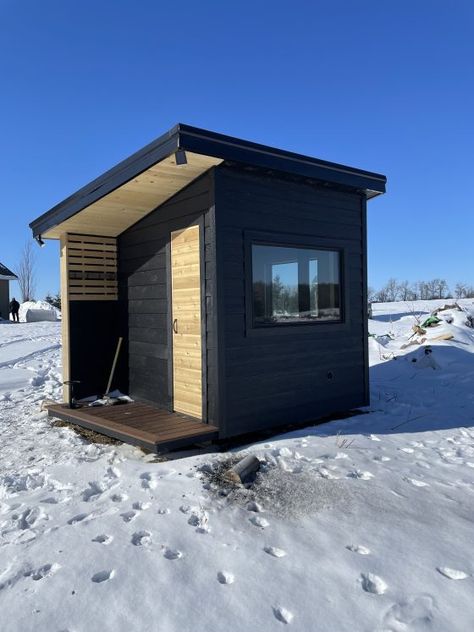 Shed to sauna conversion | SaunaTimes Sauna Shed, Sauna Cabin, Cedar Lap Siding, Sauna Ideas, Sauna Shower, Cool Sheds, Building A Sauna, Tuff Shed, Sauna Diy