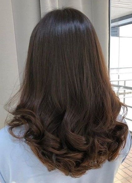 Hair Ideas For Women, Shoulder Haircut, Haircut For Women, Hairstyle Ideas Easy, Brown Hair Inspo, Curls For Long Hair, Trendy Hairstyle, Haircuts For Wavy Hair, Easy Hairstyle