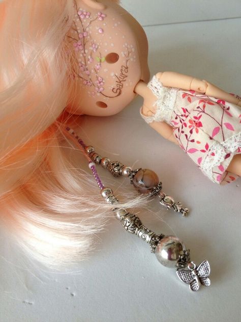 Midi Blyh custom with Beautiful Hand Painted  Signature and Silver Beaded Pull Strings.. From Flickr Blythe Pull Strings, Doll Restyle, Comfort The Disturbed, Doll Customization, Old Pinterest, Blythe Doll, Diy Beads, Plastic Surgery, Blythe Dolls