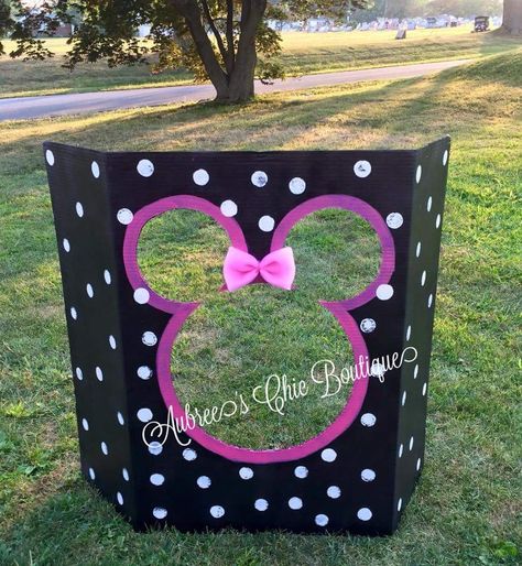 Minnie Mouse Party Decor, Decor Photobooth, Γενέθλια Mickey Mouse, 4de Verjaardag, Minnie Mouse Party Decorations, Twodles Birthday, Minnie Mouse Birthday Party Decorations, Minnie Mouse First Birthday, Minnie Mouse 1st Birthday