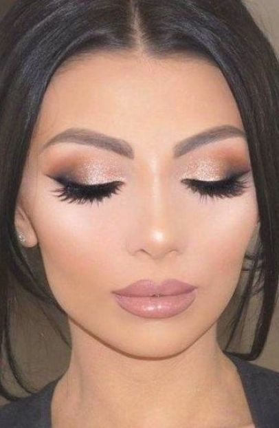 Natural Prom Makeup For Brown Eyes, Wedding Guest Makeup Brown Eyes, Bob Inverted, Bob Angled, Prom Makeup Silver, Makeup Brown Eyes, Smokey Eyes Tutorial, Simple Prom Makeup, Prom Makeup For Brown Eyes