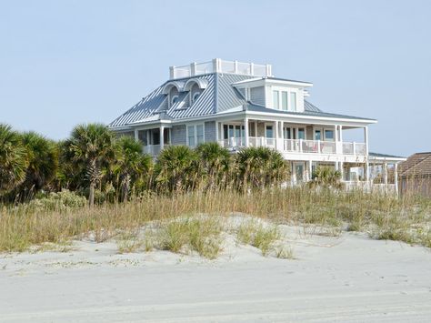 Myrtle Beach House, Montauk Beach House, Southern Beach House, Charleston Beach House, House With Friends, River House Plans, Montauk Beach, White Beach House, Beach Shacks