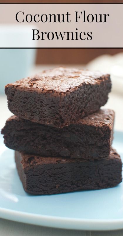 Coconut Flour Brownies -- Our Small Hours {Grain-Free Desserts, Brownie Recipes, Real Food Recipes, Primal Recipes, Paleo Recipes} Coconut Flour Brownies, Coconut Flour Recipes, Desserts Keto, Kolaci I Torte, Paleo Sweets, Gluten Free Brownies, Gf Desserts, Gluten Free Sweets, God Mat