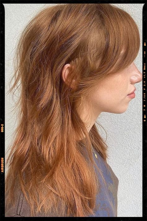 Long Orange Wolf Hairdo - Long Wolf Haircuts Tangerine Brown Hair Color, Redhead Wolfcut, Wolfcut Unstyled, Ginger Wolfcut, Ginger Wolf Cut, Long Wolf Haircut, Indie Haircut, Scene Haircut, Mousy Brown Hair