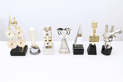 Society Awards Exclusives Collection; Artful and Ready-To-Award Music Trophies, Famous Lifestyle, Award Display, Singing Competitions, Award Ideas, Dream Music, Custom Trophies, Zayn Malik Pics, Best Country Music