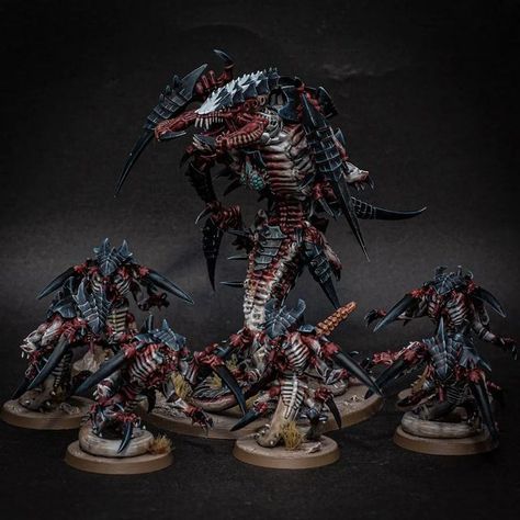 40k Tyranids Paint Scheme, Warhammer Bases Ideas, Tyranid Art, Tyranids Paint Scheme, Tyranid Terrain, Tyranids 40k, Warhammer 40k Factions, 40k Tyranids, Warhammer 40k Tyranids