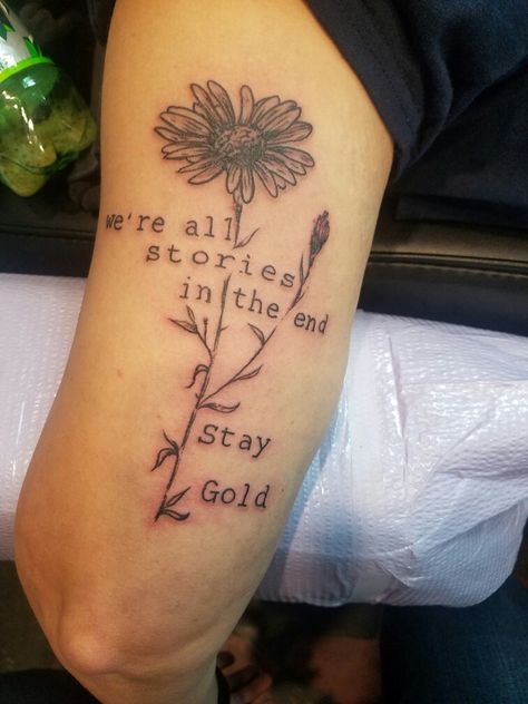 The Outsiders-Stay gold. Artist: Cari Clark at True Blue Electric Tattoo in Knoxville, Tn. Stay Gold Tattoo, Gold Tattoo Ink, Design A Tattoo, Teacher Tattoos, Electric Tattoo, Sunflower Tattoo Small, Mark Tattoo, Literary Tattoos, Movie Tattoo