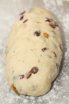 Christmas Stollen Recipe, Stollen Bread, Christmas Stollen, Stollen Recipe, German Food Authentic, German Baking, Christmas Bread, Dutch Recipes, Xmas Food