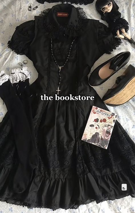 Black Grey Outfit, Acubi Dress, Chinese Fashion Style, Ouji Fashion, Clothes Streetwear, Chinese Fashion, Grey Outfit, Grunge Goth, Swaggy Outfits