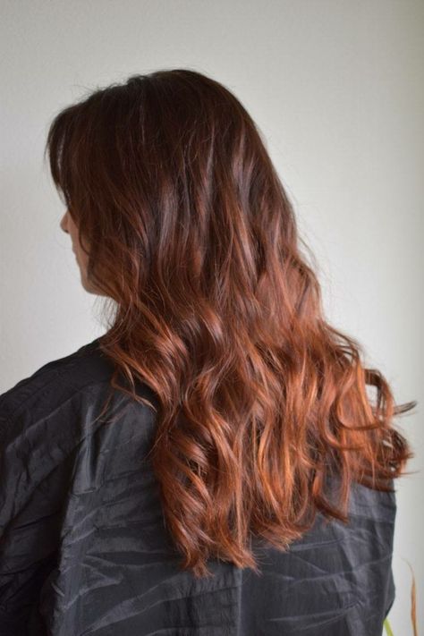 Brunette to redhead, red hair, dark roots, copper Copper Red Hair Color Balayage Dark Brown, Ginger Hair Brunette Roots, Dark Golden Copper Hair, Red Hair For Natural Brunettes, Brunette To Redhead, Ginger Dark Roots, Dark Roots Copper Hair, Ginger Hair Brown Roots, Auburn Hair With Dark Roots