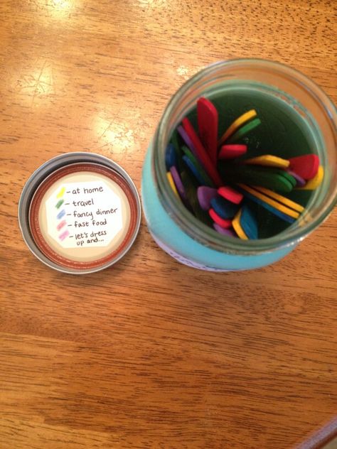 Put popsicle sticks with ideas on them in a mason jar to help you decide on a date! Date Jar Ideas Couples Popsicle Sticks, Date Jar Ideas Couples, Date Jar Ideas, Diy Jars Ideas, Dates In A Jar, 2nd Grade Crafts, Mason Jars Ideas, Diy Jars, Date Jar