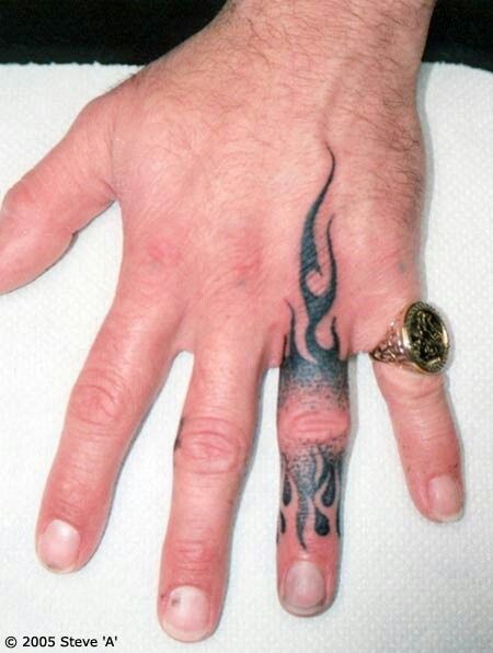 Flame finger Hand Flame Tattoo, Flame Hand Tattoo, Fire Hand Tattoo, Flame Finger Tattoo, Acab Tattoo, Hand Tattoo Images, Cool Finger Tattoos, Hand Ideas, Sagittarius Tattoo