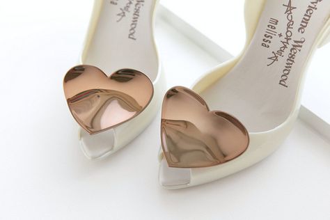 Melissa!!! Vivienne Westwood Melissa, Vivian Westwood, Vivienne Westwood Shoes, Heels White, Heart Shoes, Melissa Shoes, New Fashion Trends, Shoe Clips, Vivienne Westwood