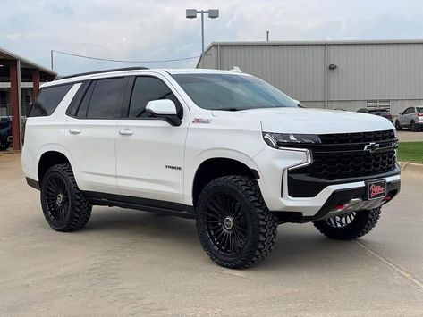 Chevy Suv Tahoe, Lifted Chevy Tahoe, Chevy Tahoe Z71, Chevy Suv, Chevy Girl, Yukon Denali, Mom Car, Lifted Chevy, Future Cars