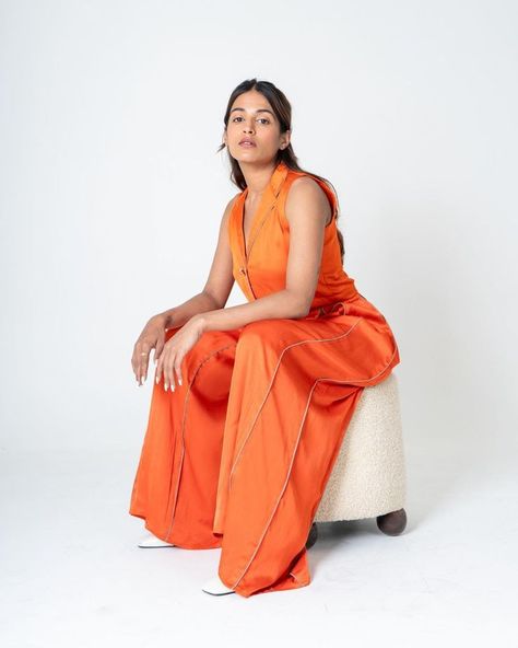 https://www.instagram.com/p/C_VOL7Hz2Q1/?utm_source=ig_web_copy_link&igsh=MzRlODBiNWFlZA== Orange Butter, Sleeveless Waistcoat, Orange Box, Bright Outfits, Coord Set, Pleated Trousers, Co Ord Set, Box Pleats, Vibrant Orange