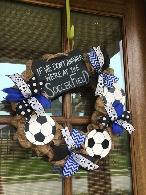 Sports Wreaths - Soccer Wreath @funnygirlwreaths Soccer Wreath, Soccer Treats, Soccer Locker, Soccer Crafts, Soccer Banquet, Soccer Time, Soccer Decor, Sports Wreaths, Soccer Season