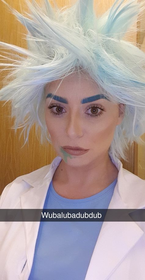 Rick Halloween Costume, Rick Costume Female, Rick Sanchez Makeup, Female Rick And Morty Costume, Morty Halloween Costume, Rick And Morty Makeup, Rick And Morty Couple Costumes, Rick Cosplay Female, Rick Sanchez Costume