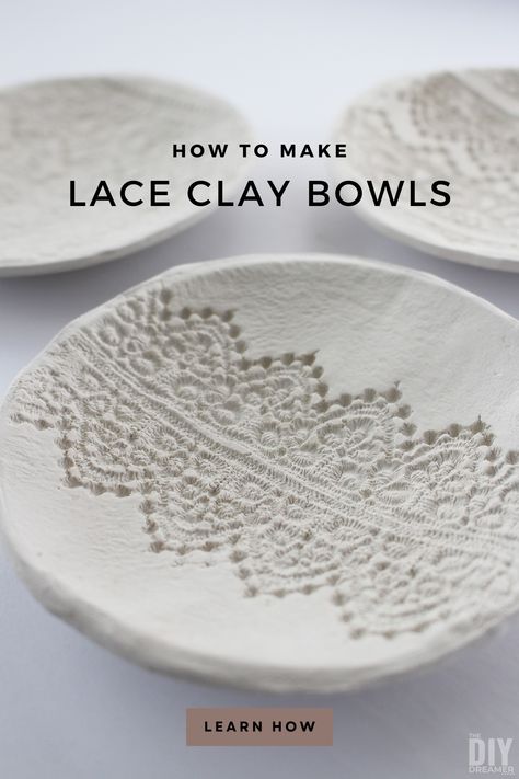 Learn how to make lace clay bowls by stamping lace onto clay. Easy tutorial using air dry clay. Easy Air Dry Clay Recipe, Air Dry Clay Holiday Projects, Air Dry Clay Useful Projects, Oven Dry Clay Ideas, Easy Air Dry Clay Projects Diy Tutorial, Clay Stamp Ideas, Homemade Pottery Ideas, Clay Plates Diy, Diy Clay Crafts Air Dry Easy