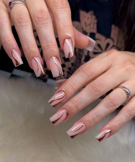 Brown Chrome &Butterlicious🤎 #chromenails #chromedesign #nailsofinstagram #nailideas #nailtrend #nailworld #nailartaddict #uñasacrilicas… | Instagram Short Brown Chrome Nails, Line Art Nails, Brown Chrome, Nails Square, Short Square Acrylic Nails, Art Nails, Square Acrylic Nails, Autumn Nails, July 28